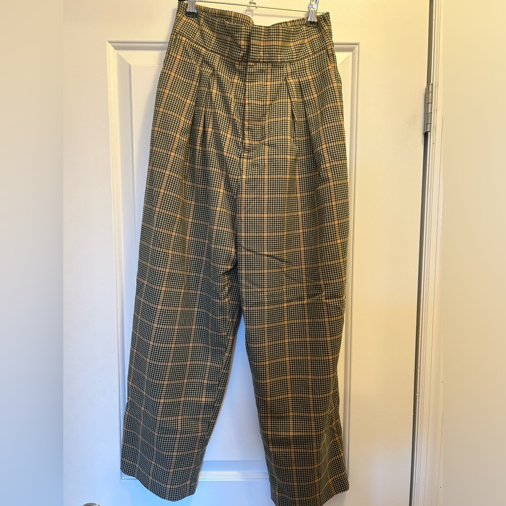 High-waisted checkered work pants